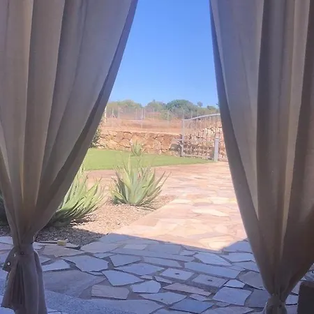 Tra Mare E Natura Apartment *